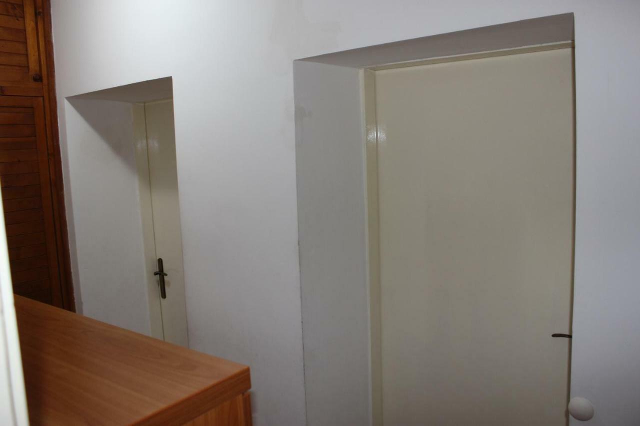 Apartman Tafra Omiš Екстериор снимка