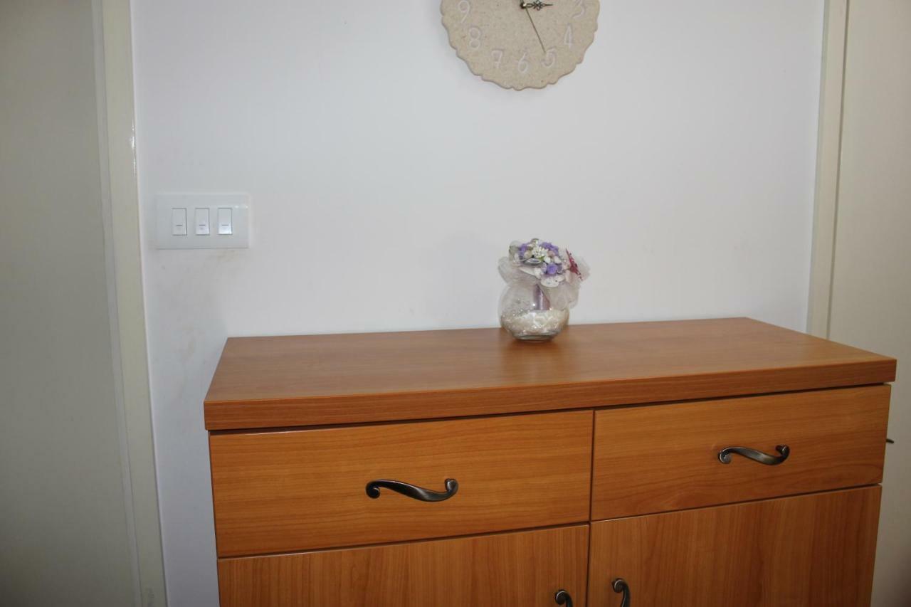 Apartman Tafra Omiš Екстериор снимка