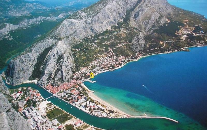 Apartman Tafra Omiš Екстериор снимка