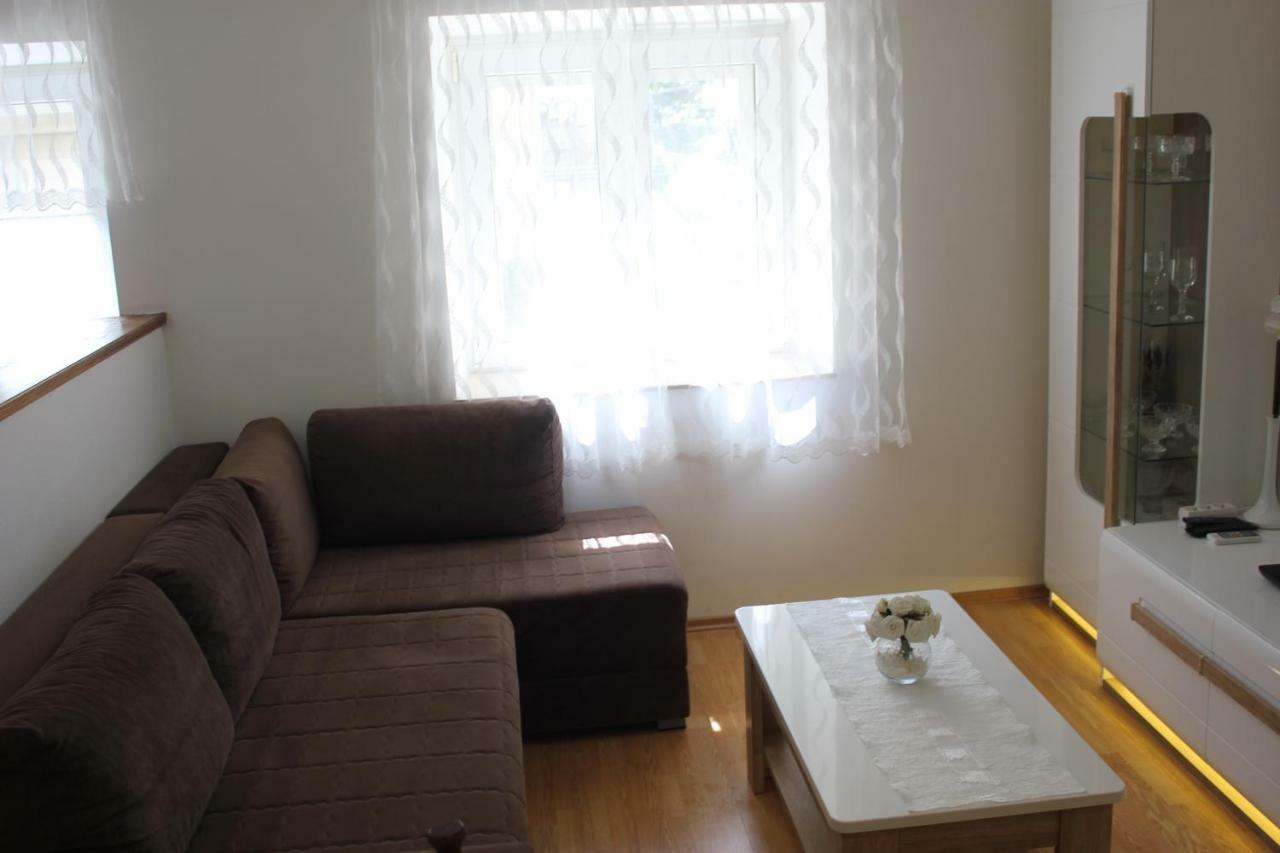 Apartman Tafra Omiš Екстериор снимка
